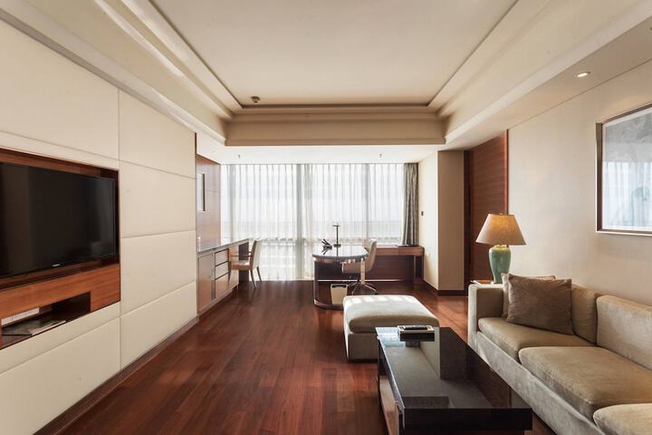 Room 21 of 47