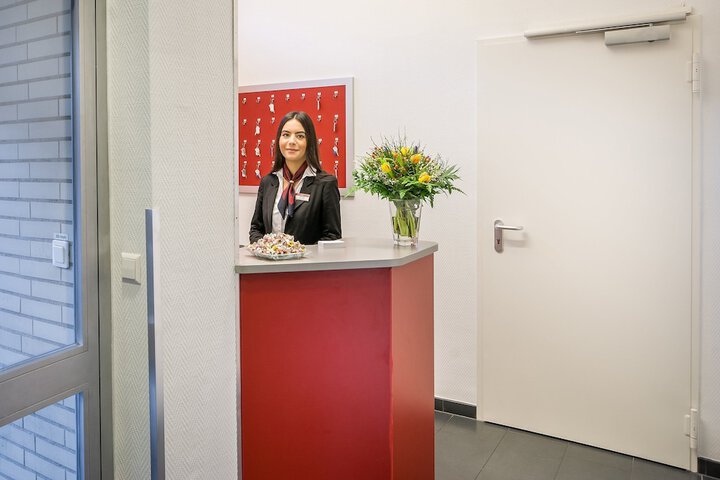 Guest Lobby
