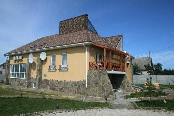 Premier Hotel