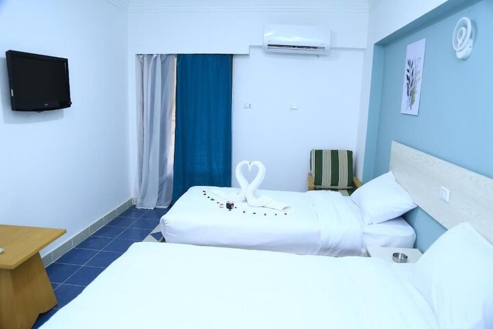 Room 3 of 29