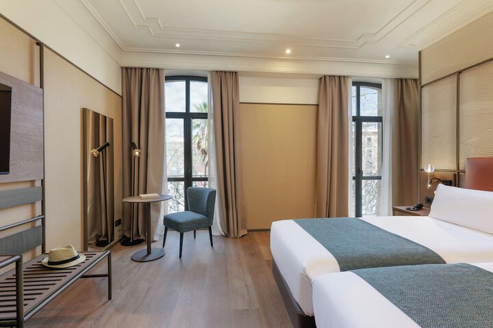 Room 29 of 103