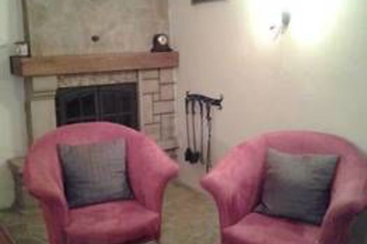 Room 12 of 28