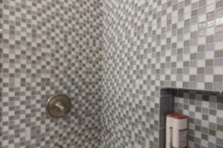 Room 3 of 61