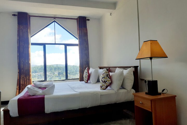 Room 14 of 21