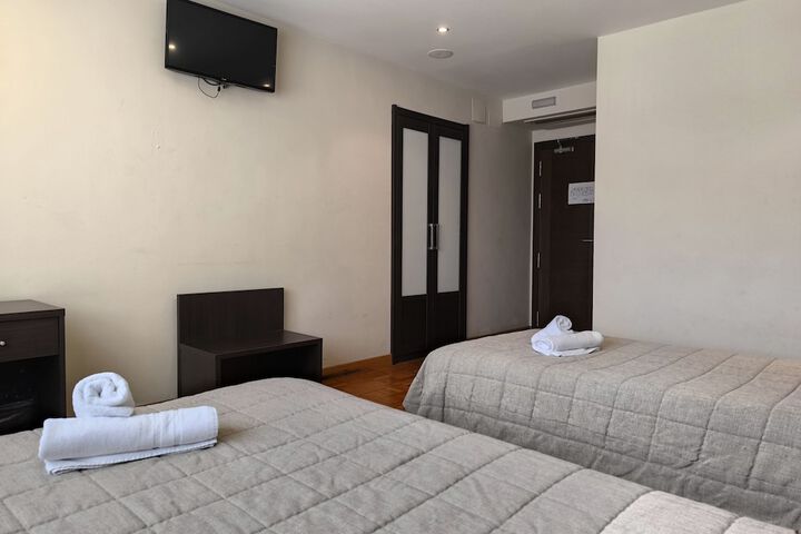 Room 3 of 19