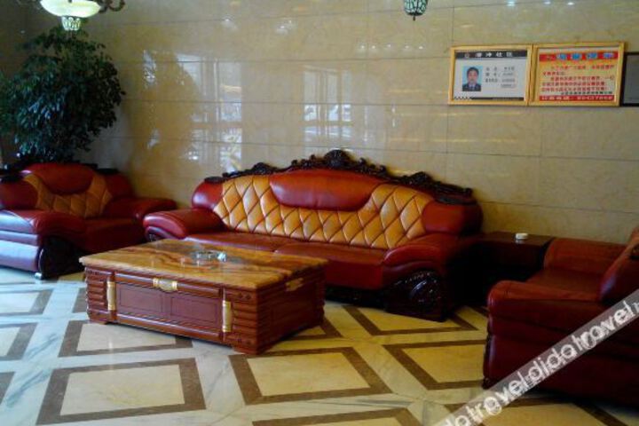 Hotel Interior 18 of 22