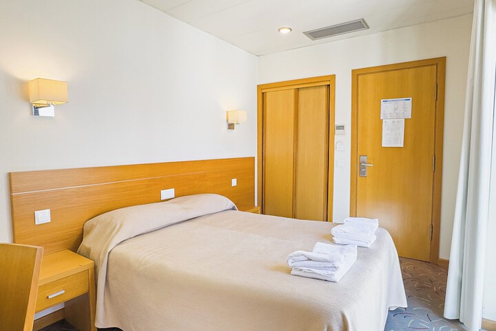 Room 8 of 57