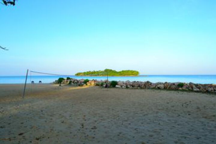 Beach 16 of 41