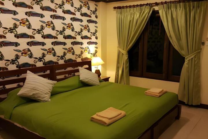 Photo 16