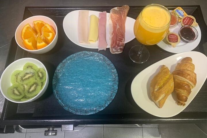 Breakfast/Coffee Service 40 of 66