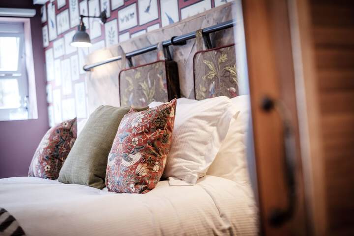 Room 15 of 171