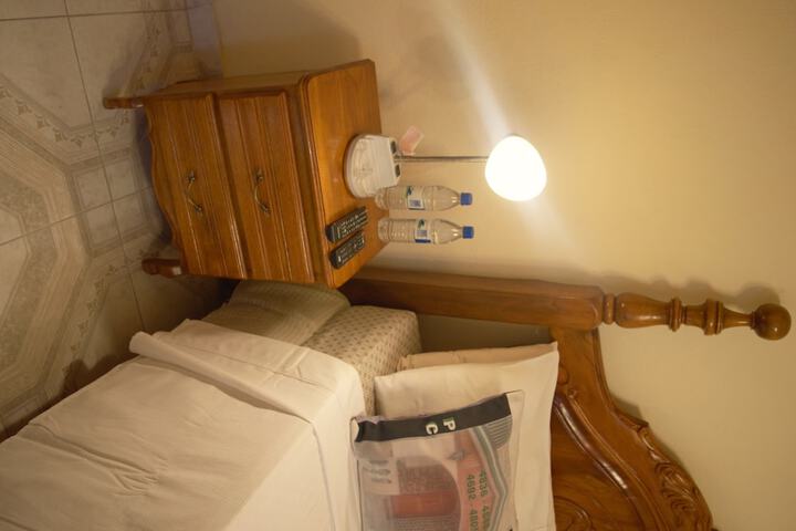 Room 16 of 116