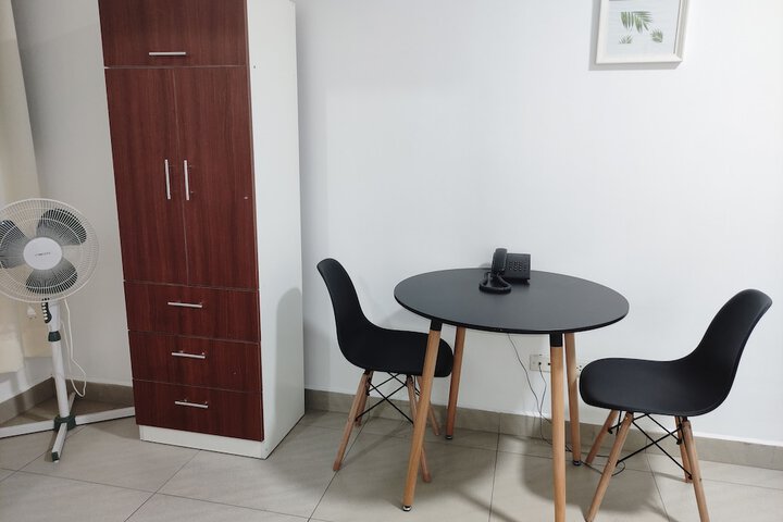 Room 35 of 60