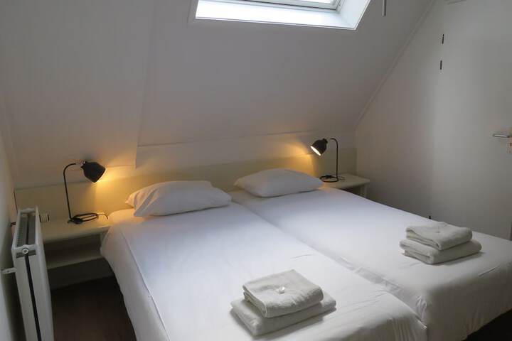 Room 14 of 45