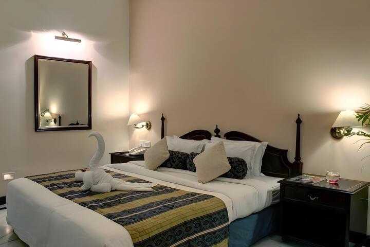 Room 21 of 80