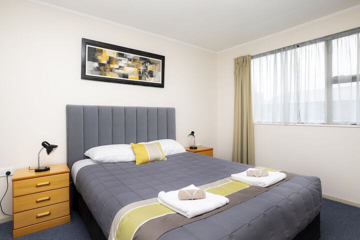 Room 7 of 24