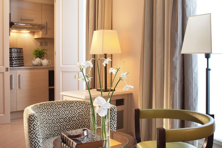 Room 16 of 26