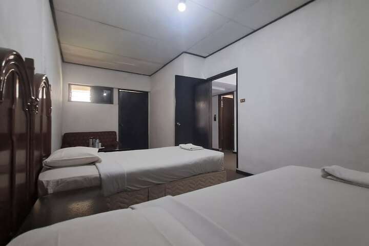 Room 10 of 79