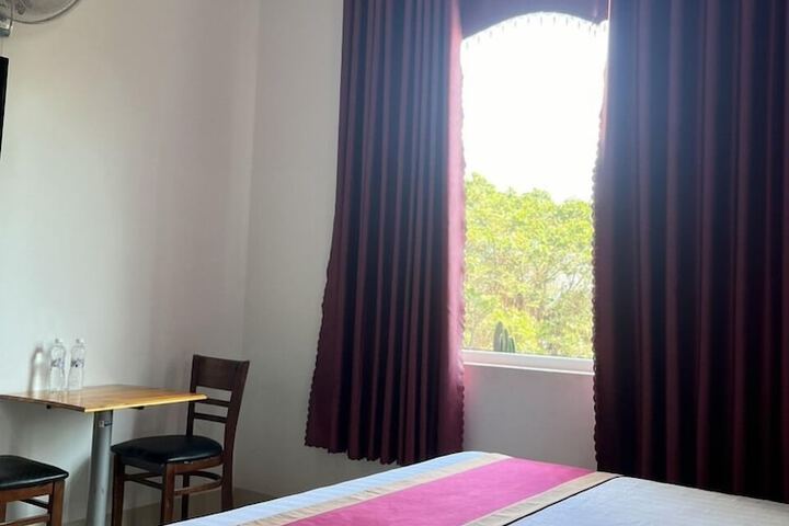 Room 21 of 35