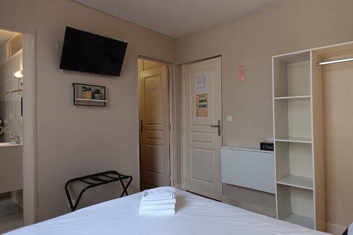 Room 26 of 55