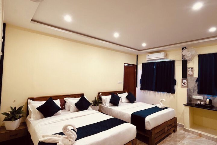 Room 15 of 24