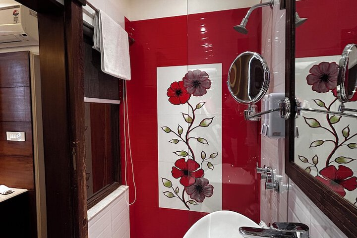 Room 20 of 54