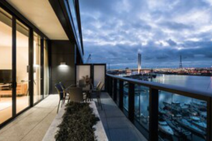 Terrace/Patio 2 of 5