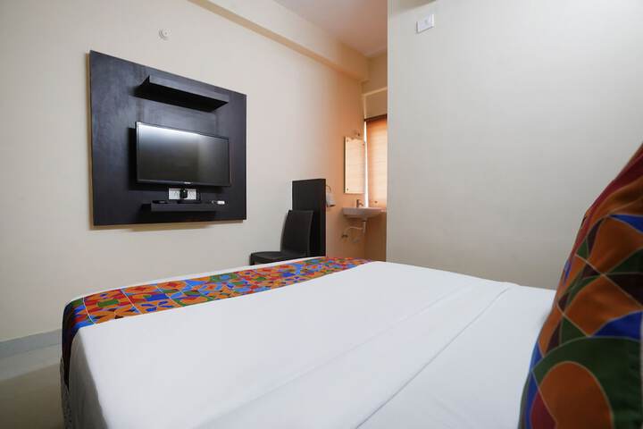 Room 14 of 25