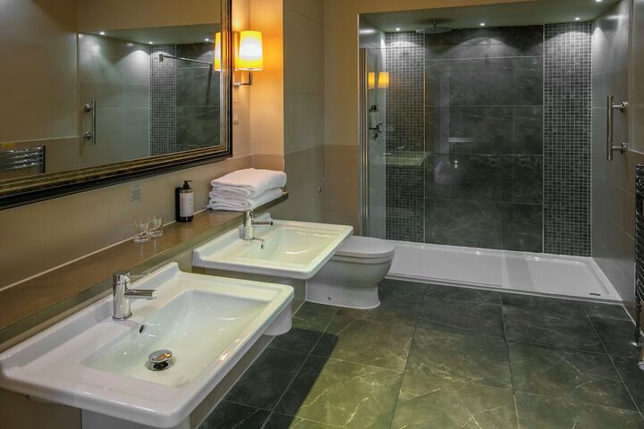 Bathroom Interior Photo