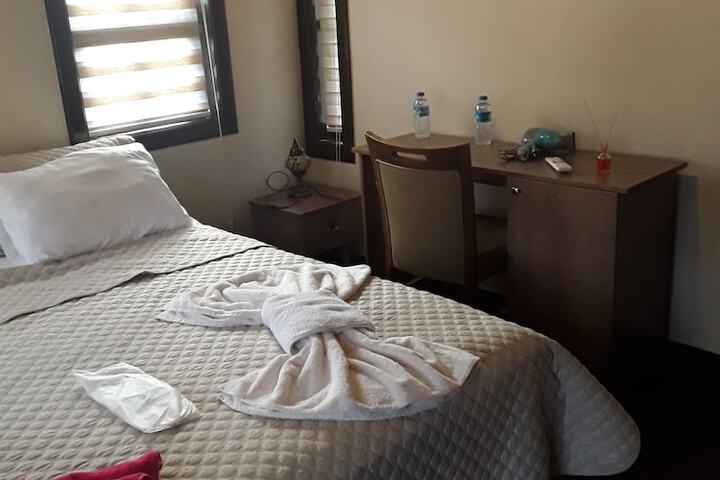 Room 10 of 44