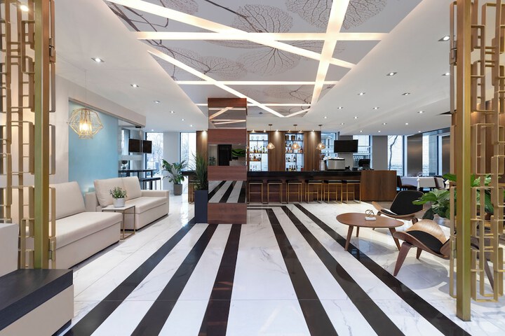 Guest Lobby