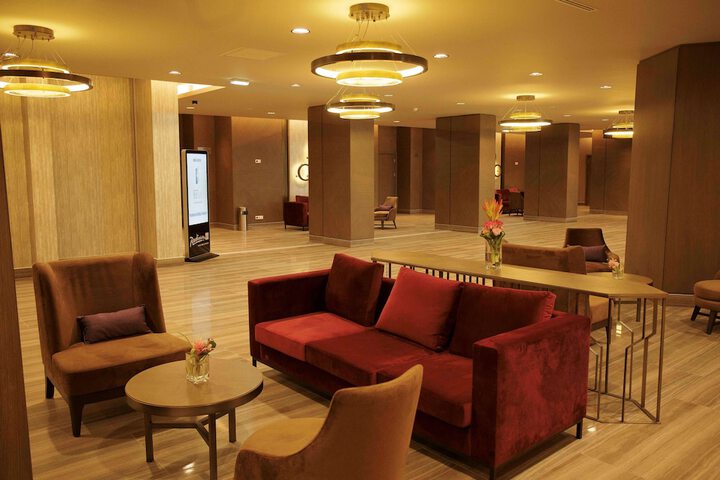 Guest Lobby