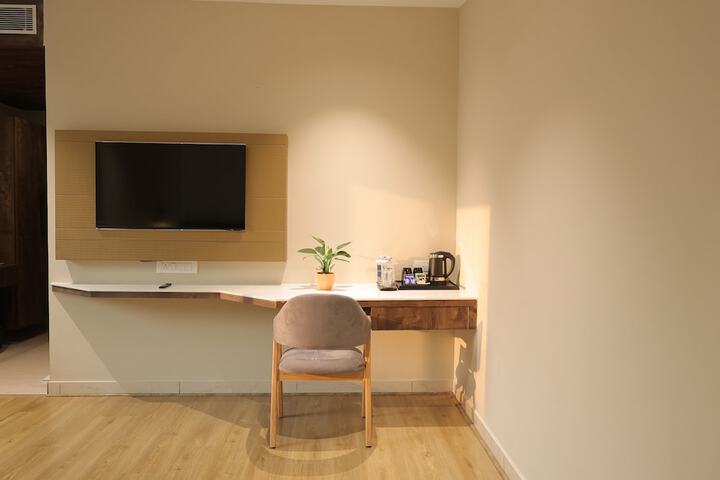 Room 19 of 49