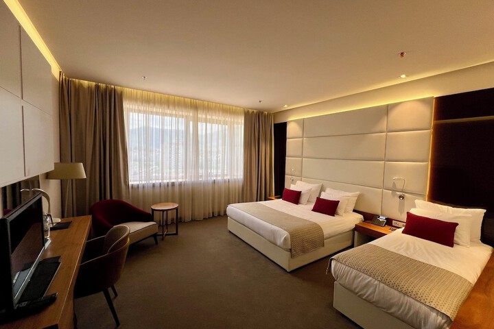 Room 29 of 146