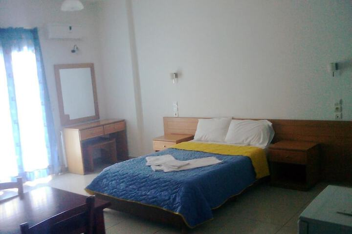 Room 17 of 67