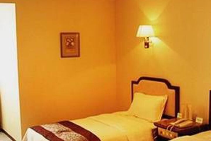 Room 21 of 51
