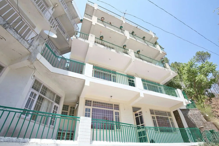 OYO 14084 Home Hill View Studio Barog