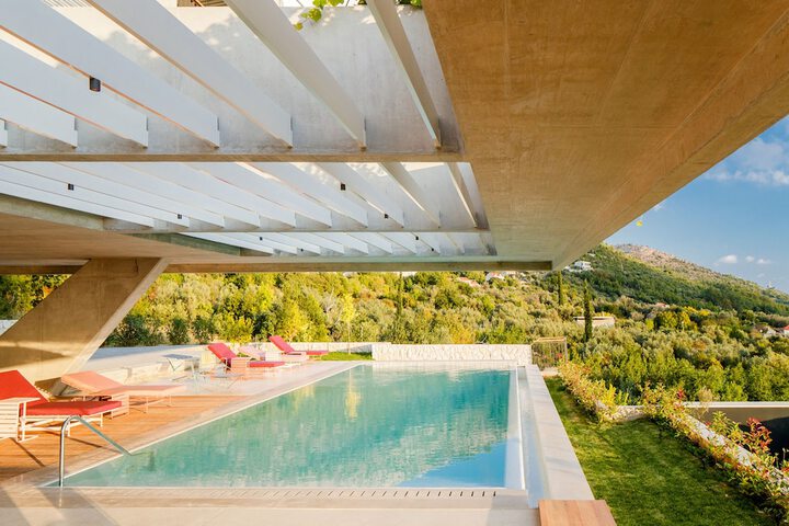 Pool 37 of 62