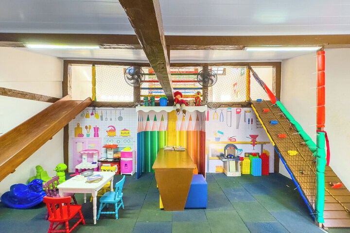 Children's play area - indoor