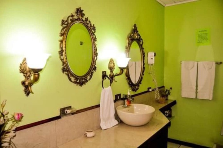 Bath Amenities