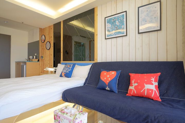 Room 5 of 60