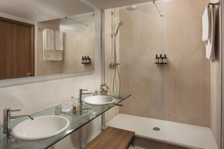 Clean Restrooms