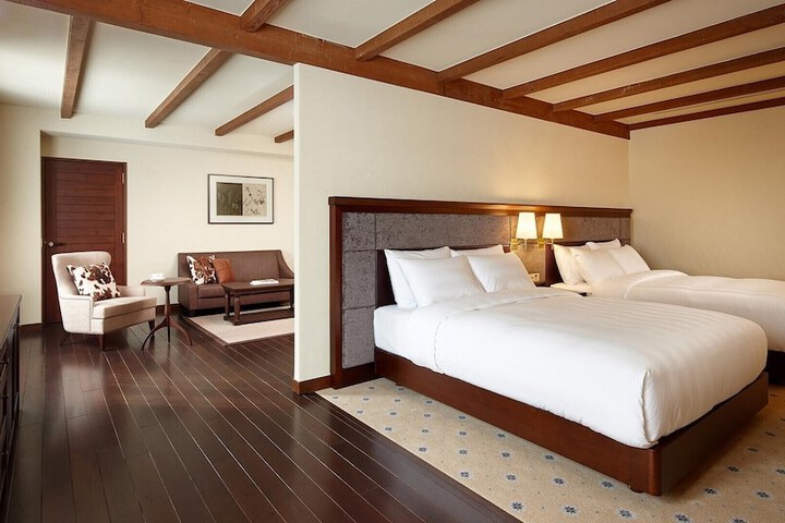 Room 47 of 223