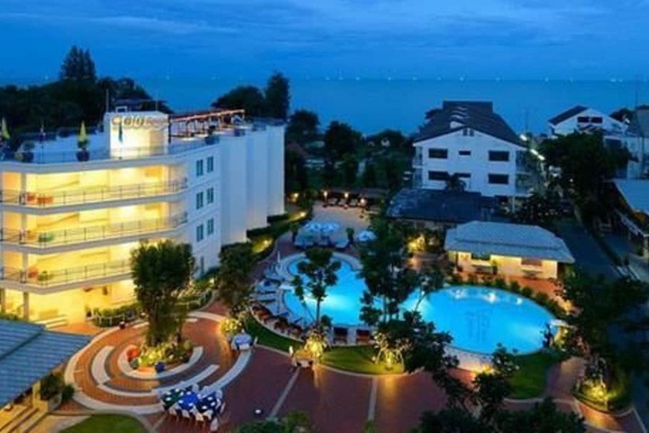 Hotel 97 of 104