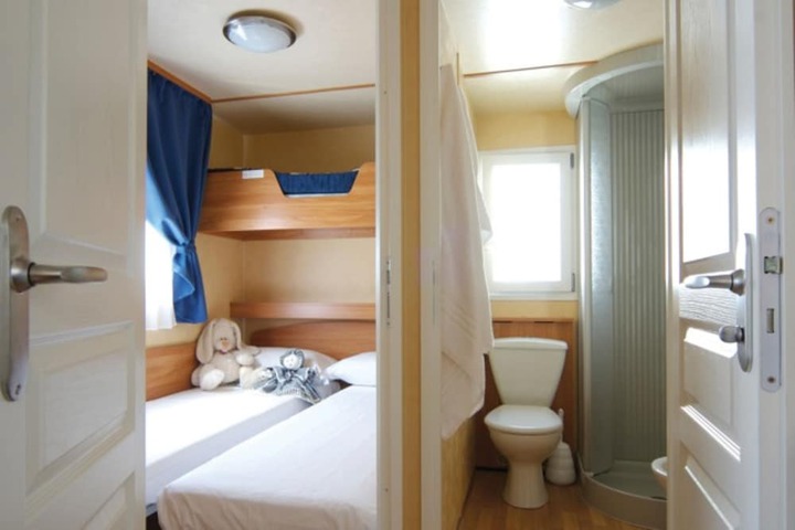 Room 20 of 173