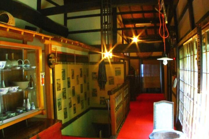 Ballroom/Hall 19 of 26