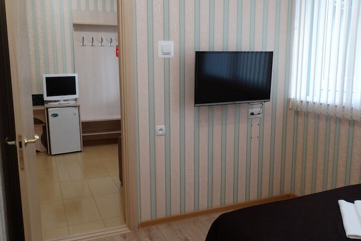 Room 14 of 26