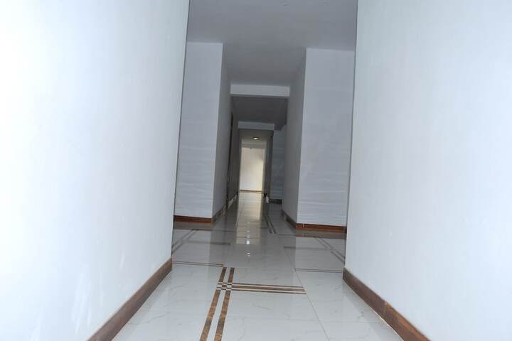 Hotel Interior 6 of 86
