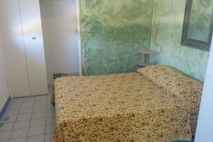 Room 2 of 26
