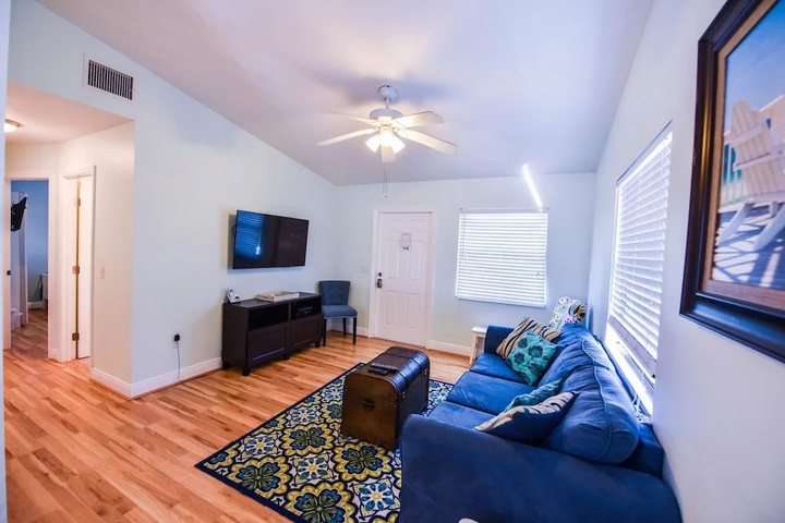 Room 5 of 25